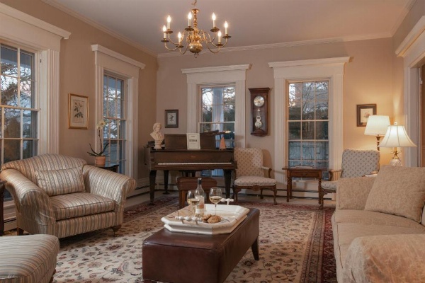 Liberty Hill Inn image 17